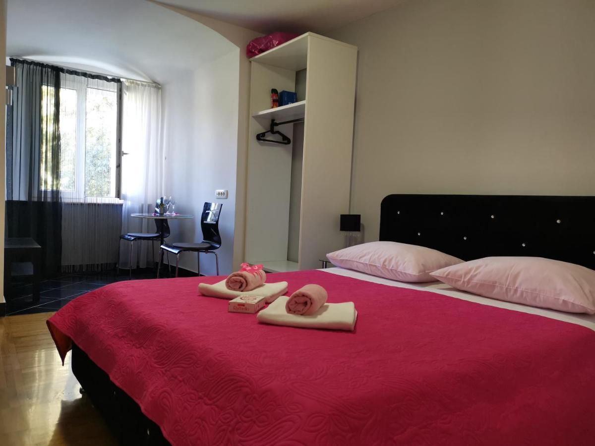 ספליט Palace Inn Rooms מראה חיצוני תמונה
