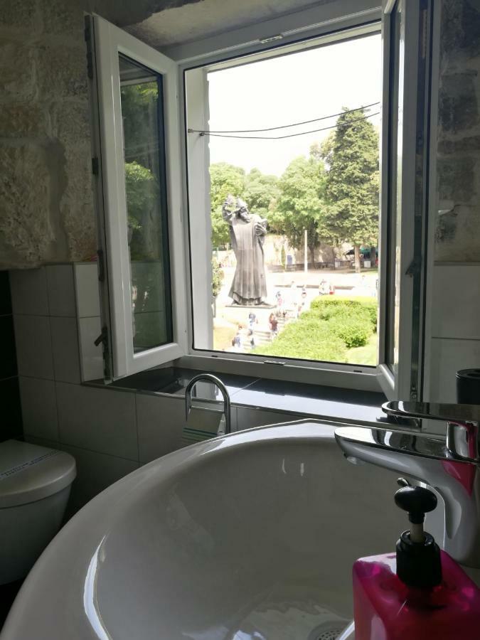 ספליט Palace Inn Rooms מראה חיצוני תמונה